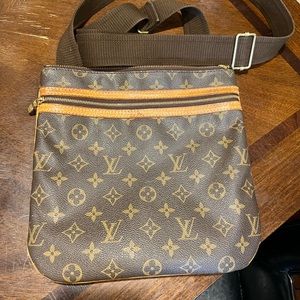 LV EUC CROSSBODY